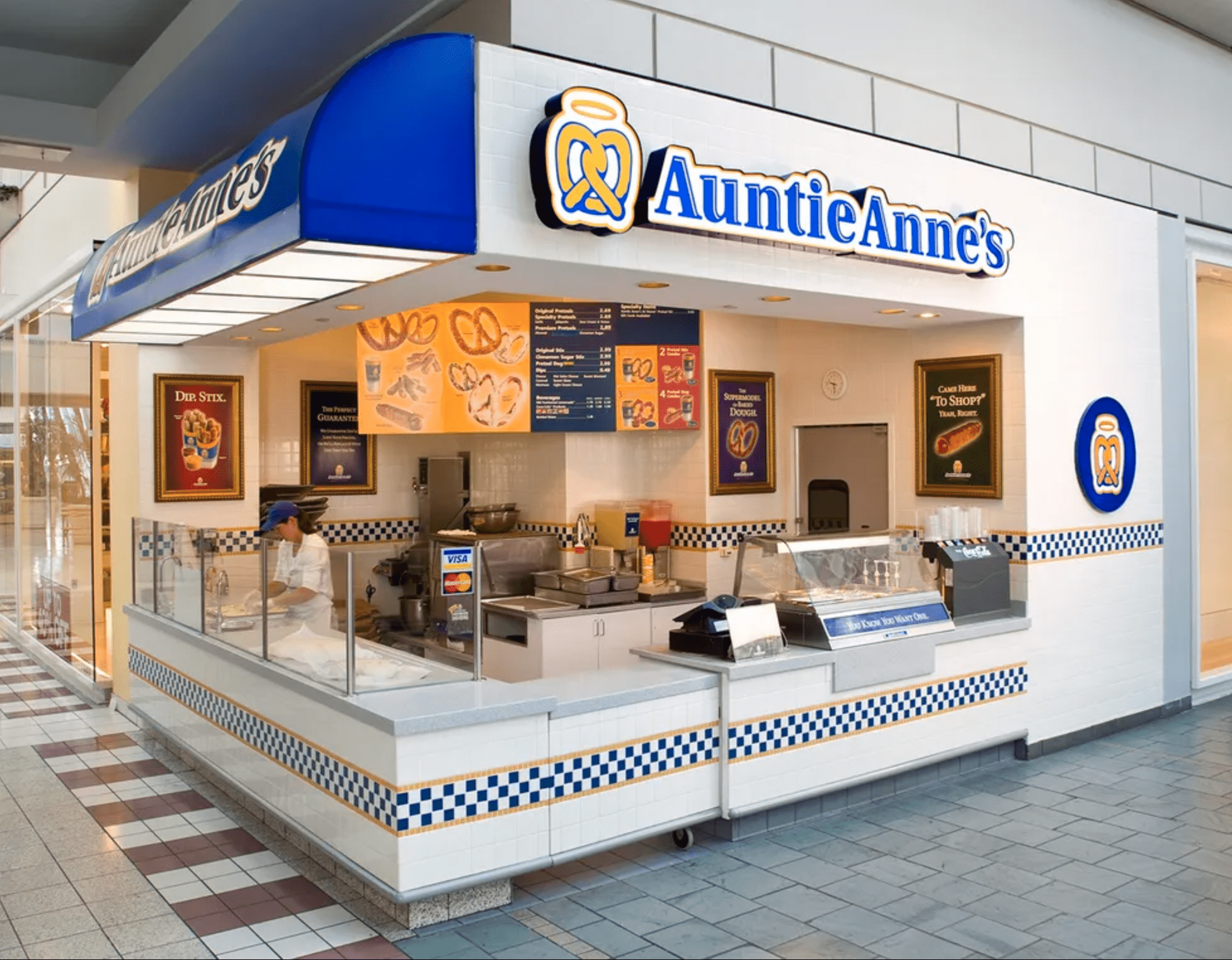 Auntie Anne’s Franchise Cost 2025